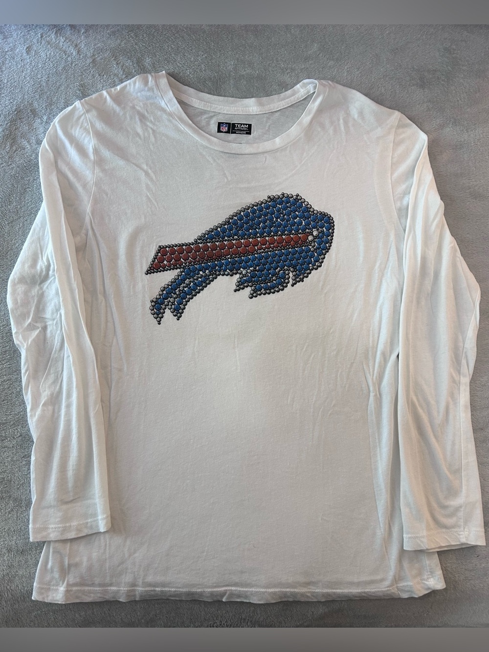NFL White Long Sleeve Tee with Blue and Red Buffalo Bills Logo Studs
